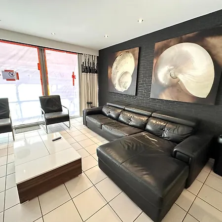 Apartment Near The In